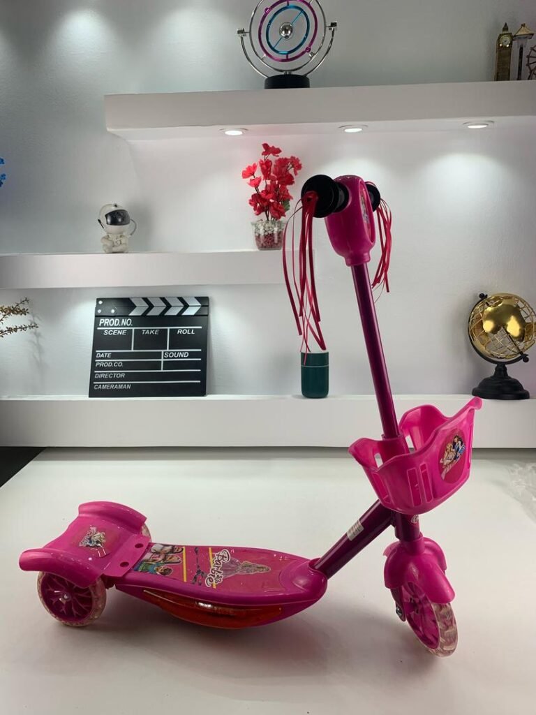 Trottinette Enfant 3 Roues avec Panier et Décorations