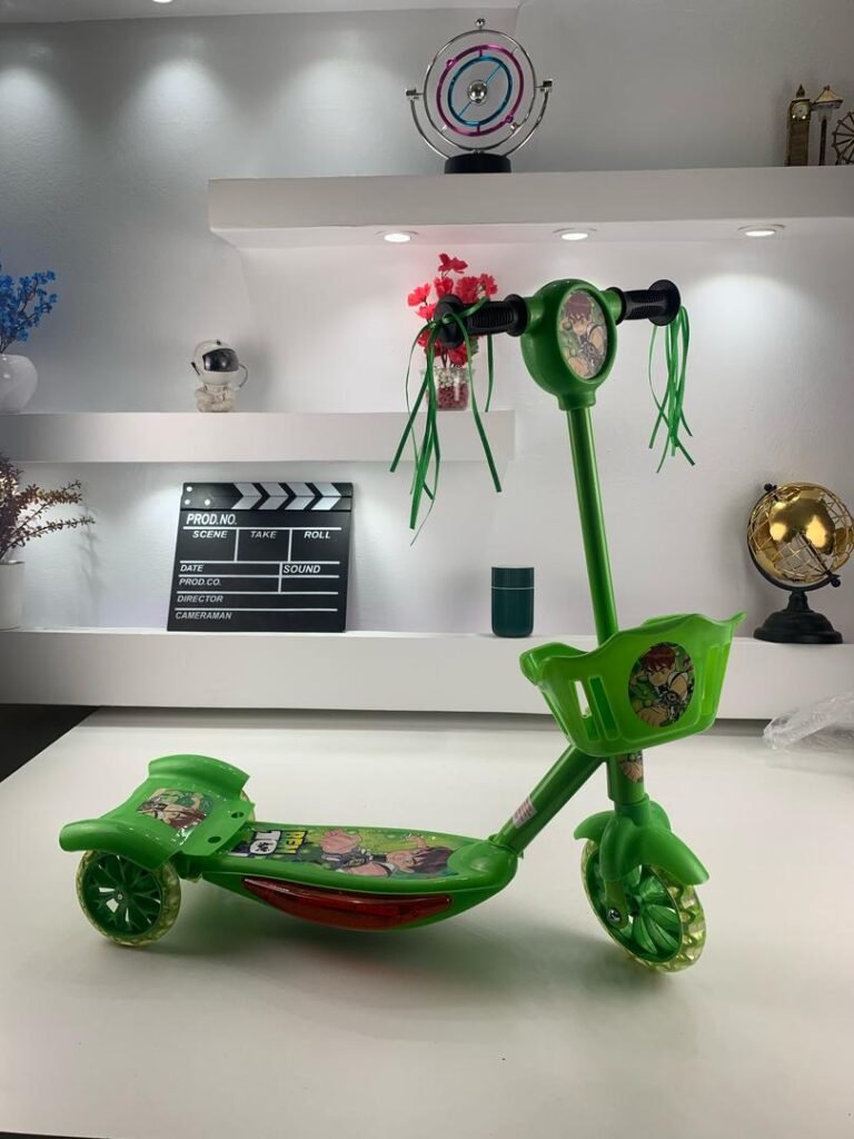 Trottinette Enfant 3 Roues avec Panier et Décorations