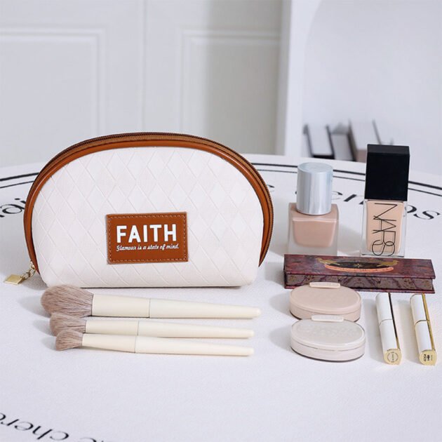 Trousse de Maquillage en Cuir Synthétique - Compacte et Pratique