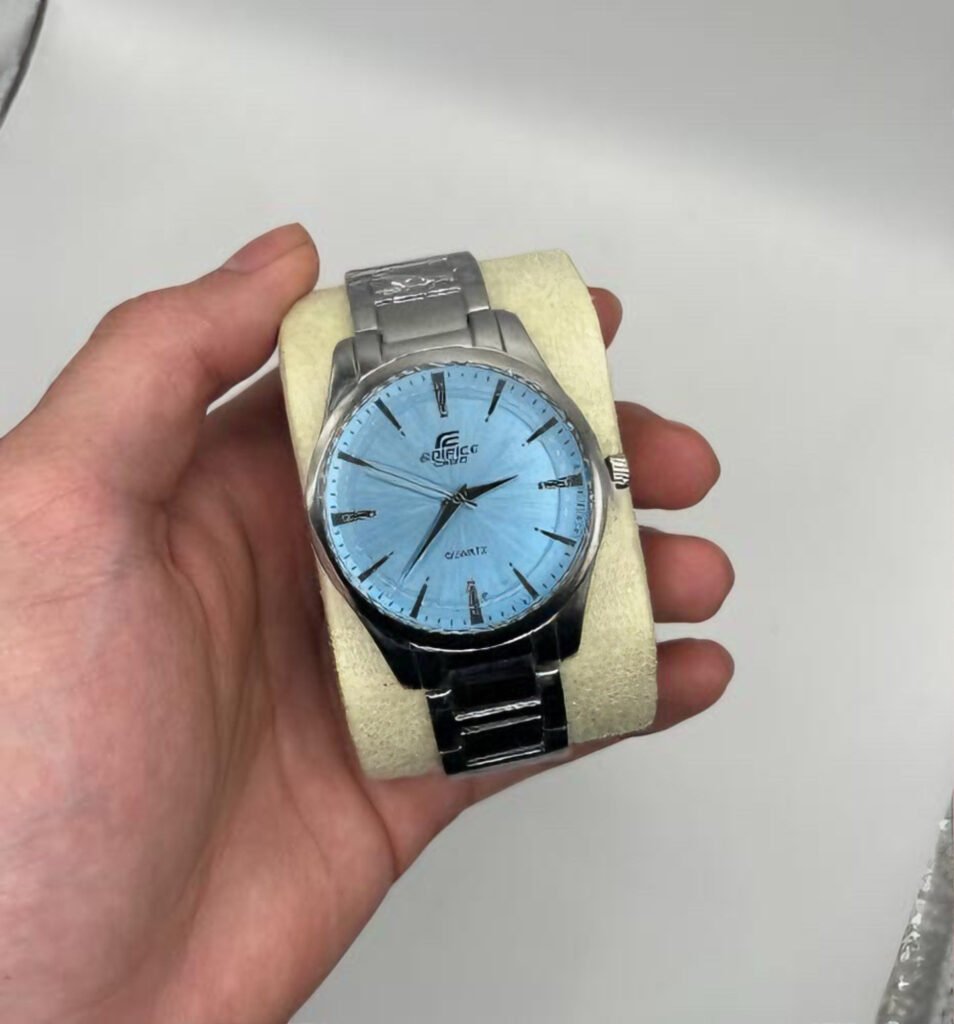 CASIO EDIFICE WATCH – Bleu Clair