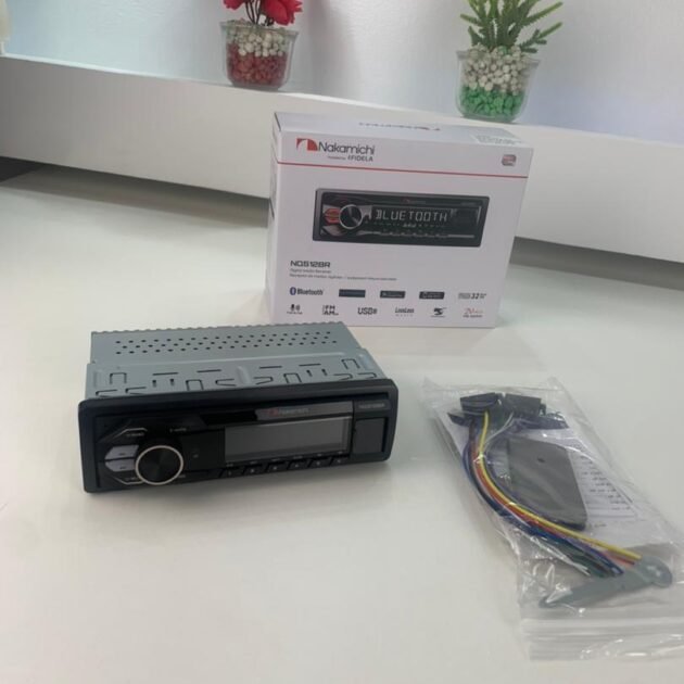 Autoradio Bluetooth 5.1 - USB, Égaliseur 32 Bandes, Sortie RCA, Compatible Android/iOS