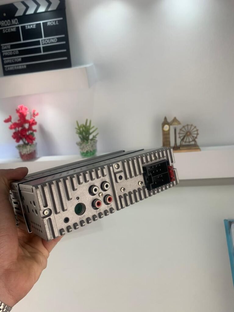 Autoradio Bluetooth 5.1 - USB, Égaliseur 32 Bandes, Sortie RCA, Compatible Android/iOS