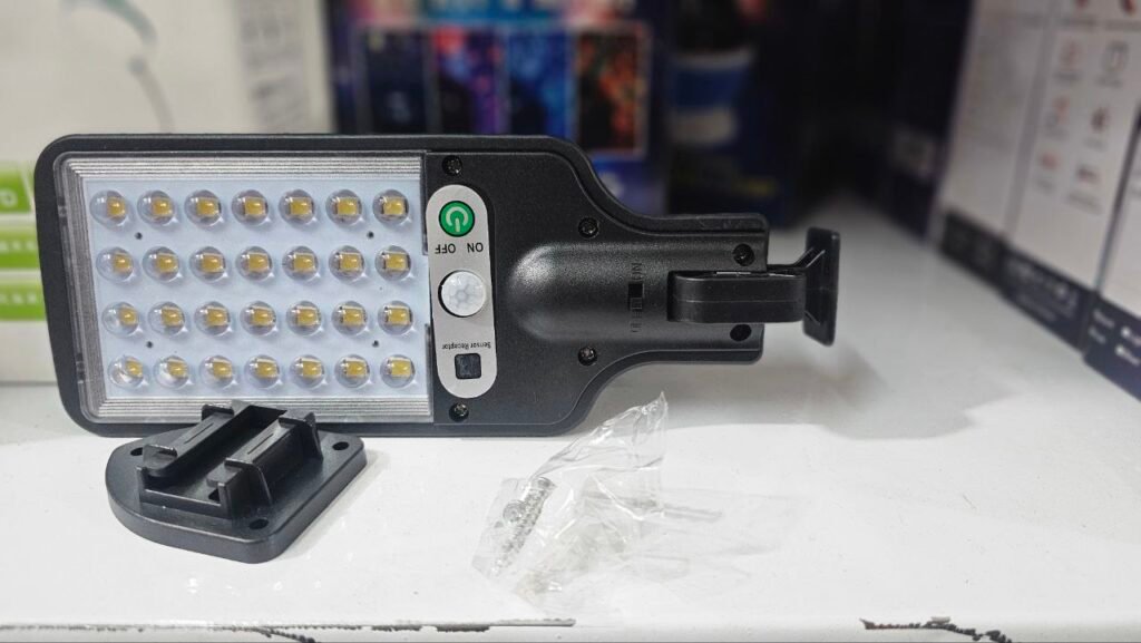 Lampe Solaire Extérieure avec Détecteur de Mouvement
