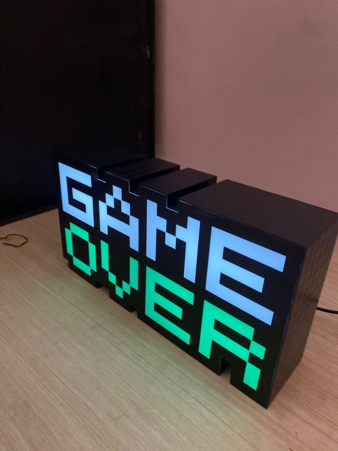 ⁦Lampe Rétro Game Over - USB, Changement de Couleur⁩ - الصورة ⁦4⁩