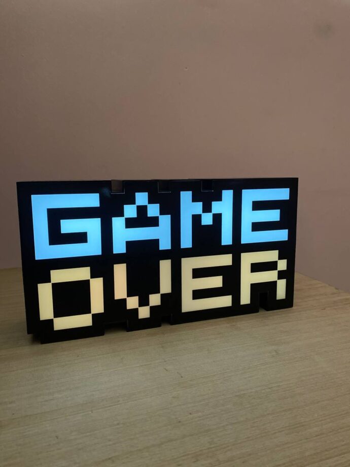 ⁦Lampe Rétro Game Over - USB, Changement de Couleur⁩ - الصورة ⁦3⁩