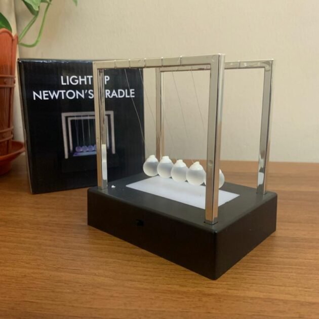 Balles d'Équilibre de Newton LED
