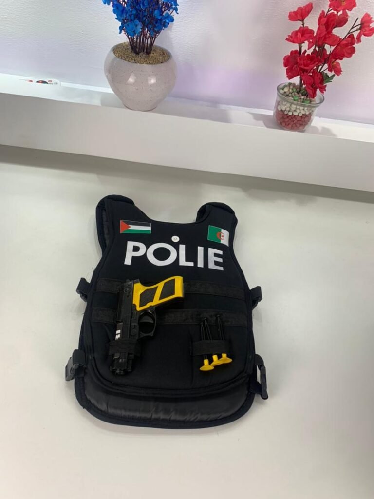 Gilet de Police avec Accessoires pour Enfant Tissu résistant et plastique sécurisé