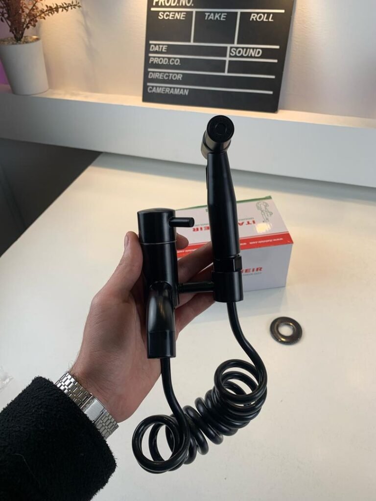 Pulvérisateur de Bidet en Cuivre  Avec Le Kit De Robinet