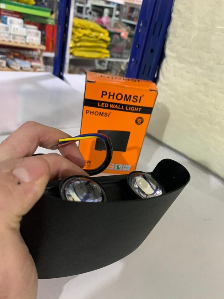 Applique Murale LED RGB 4W 2 Lampes en Aluminium