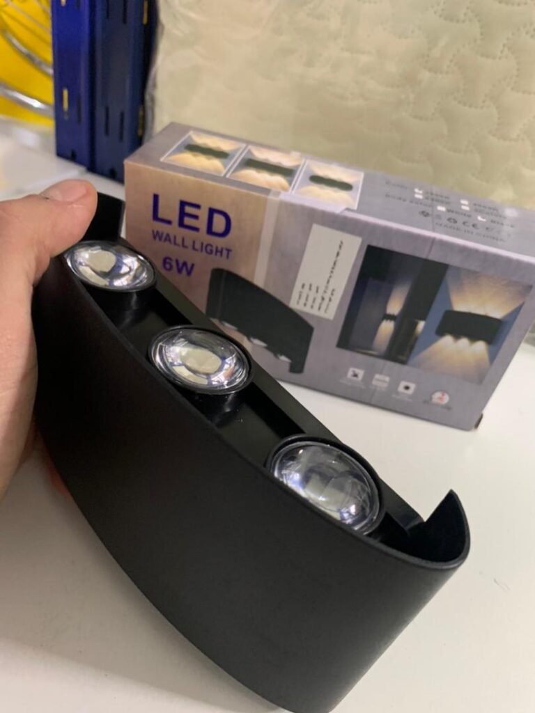 Applique Murale LED 6W Étanche 3 Lampes en PP