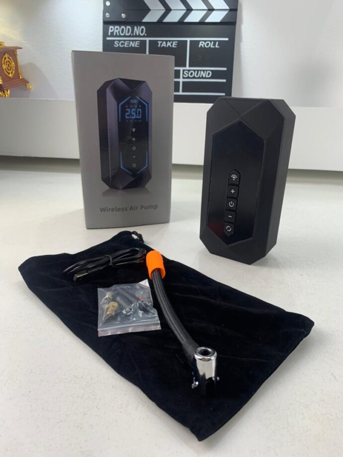 ⁦Gonfleur de pneu électrique portable 150 PSI USB 80W⁩ - الصورة ⁦6⁩