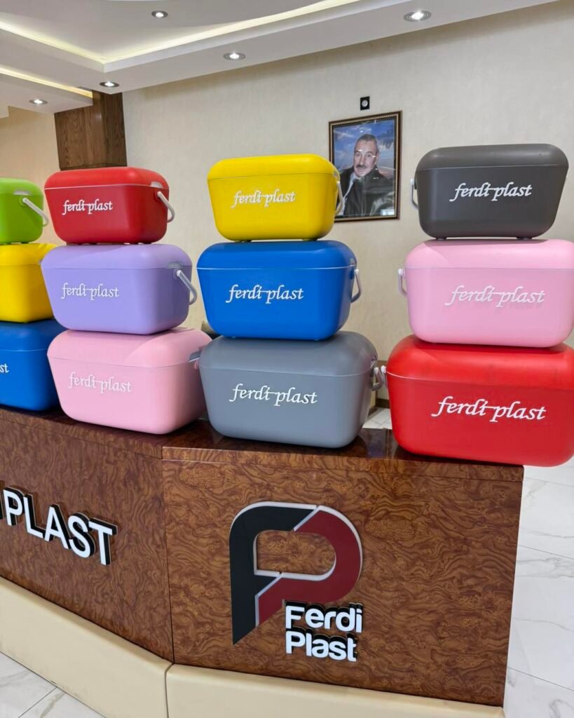 Glacière Ferdi Plast 12L compacte pour aliments et boissons