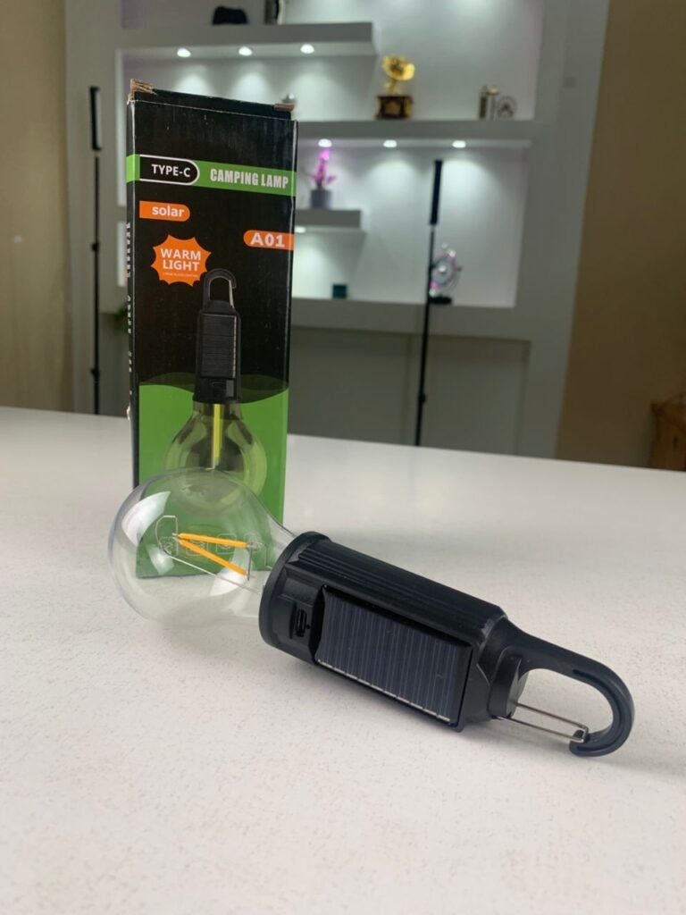 Lampe de Camping Solaire Étanche - Recharge solaire + USB-C