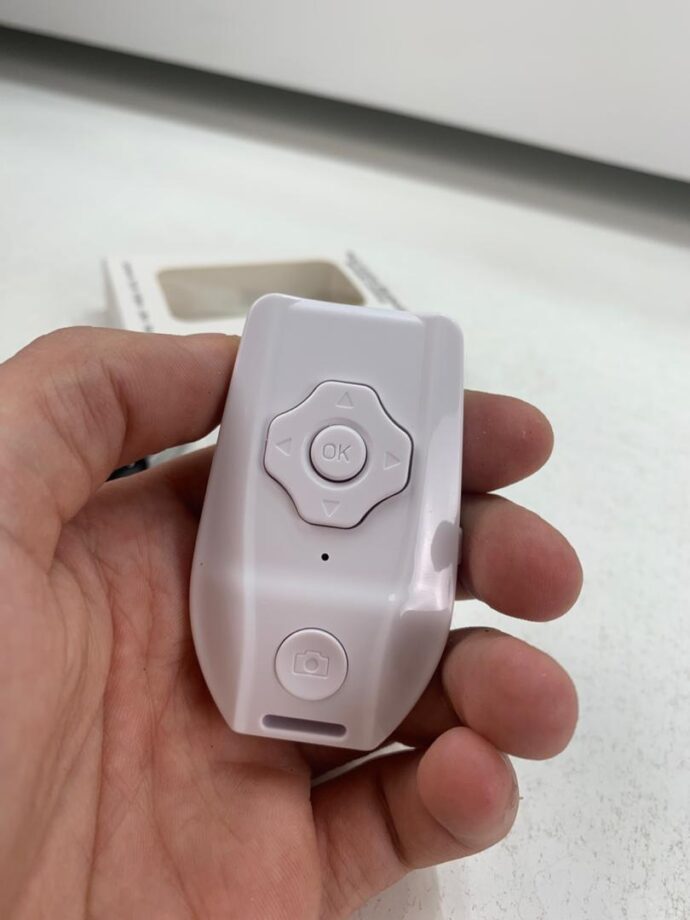 ⁦: Télécommande Sans Fil Multifonction pour Telephone, Photos et Vidéos – Rechargeable Type-C⁩ - الصورة ⁦9⁩