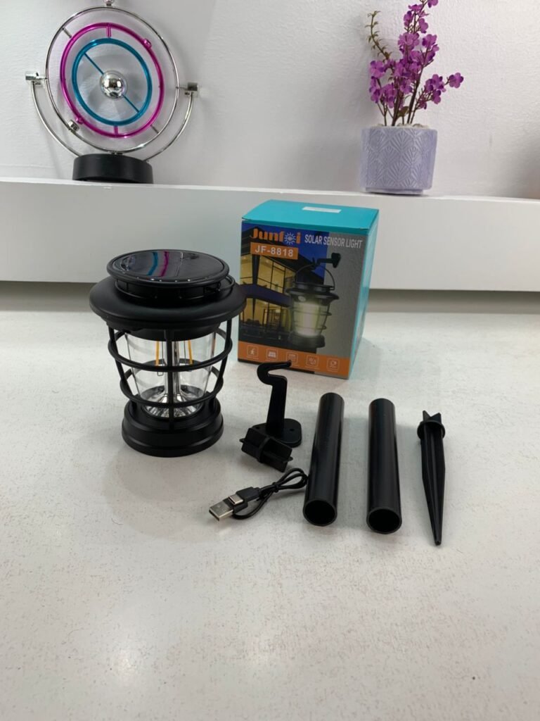 Lampe Solaire Extérieure Intelligente – Multi-usage, Facile & Fiable