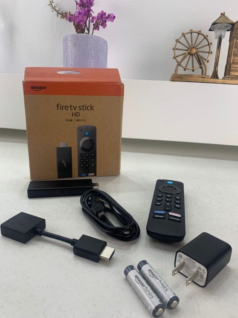 Amazon Fire TV Stick HD Wi-Fi 5 – Transformez votre téléviseur en une interface intelligente