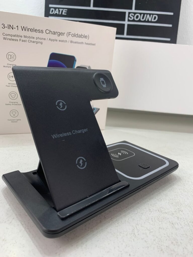 Base de Charge Sans Fil 3 en 1 – Charge rapide, sûre et pratique pour téléphone