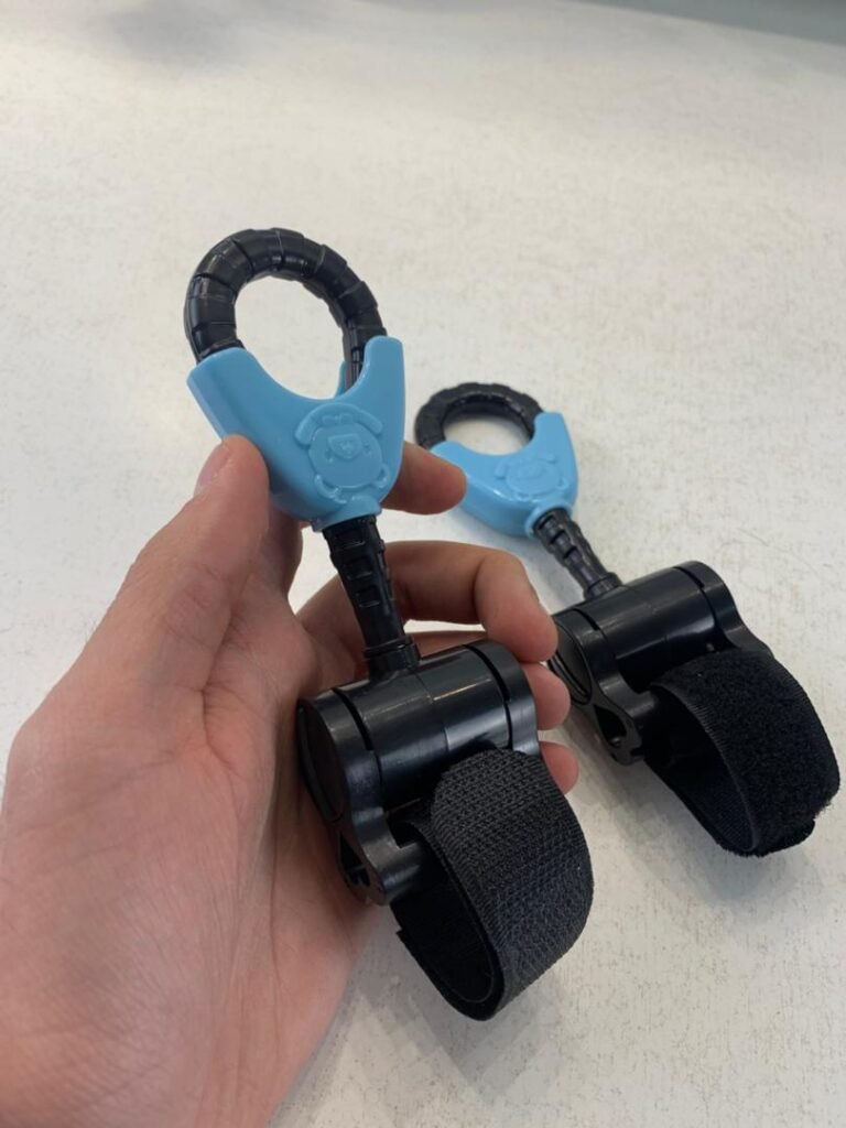 Crochets Multifonction pour Poussettes – Une Main Supplémentaire