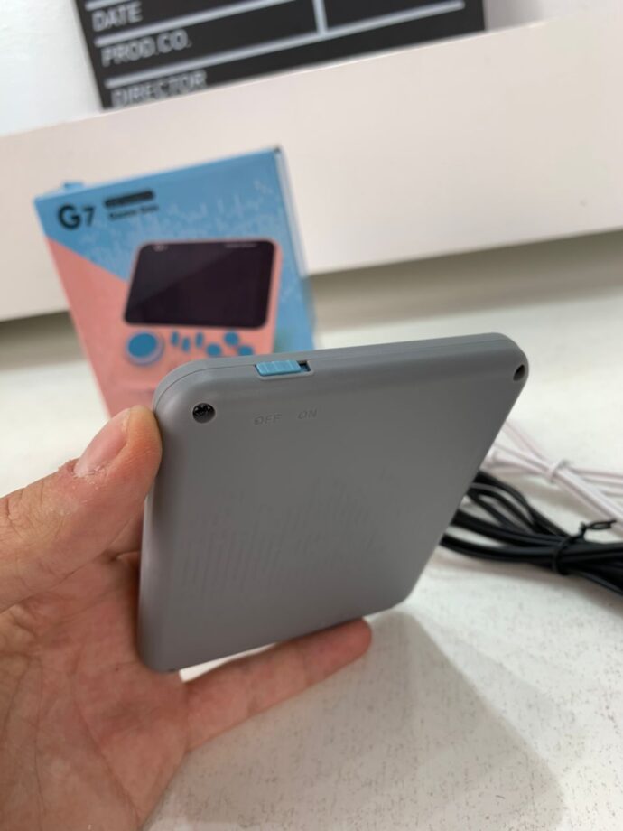 ⁦Mini Console Retro Portable – Plus de 650 jeux classiques⁩ - الصورة ⁦8⁩