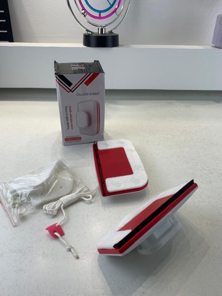 Nettoyeur Magnétique Double Face pour Vitres – Facile