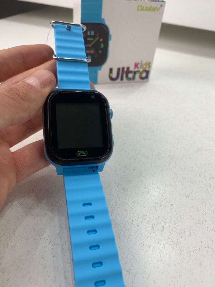 ⁦Montre intelligente avec fonction d’appel d’urgence SOS et camera⁩ - الصورة ⁦8⁩