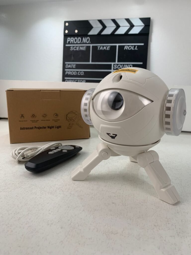 Projecteur Astronaute Nocturne réglable à 360°avec télécommande