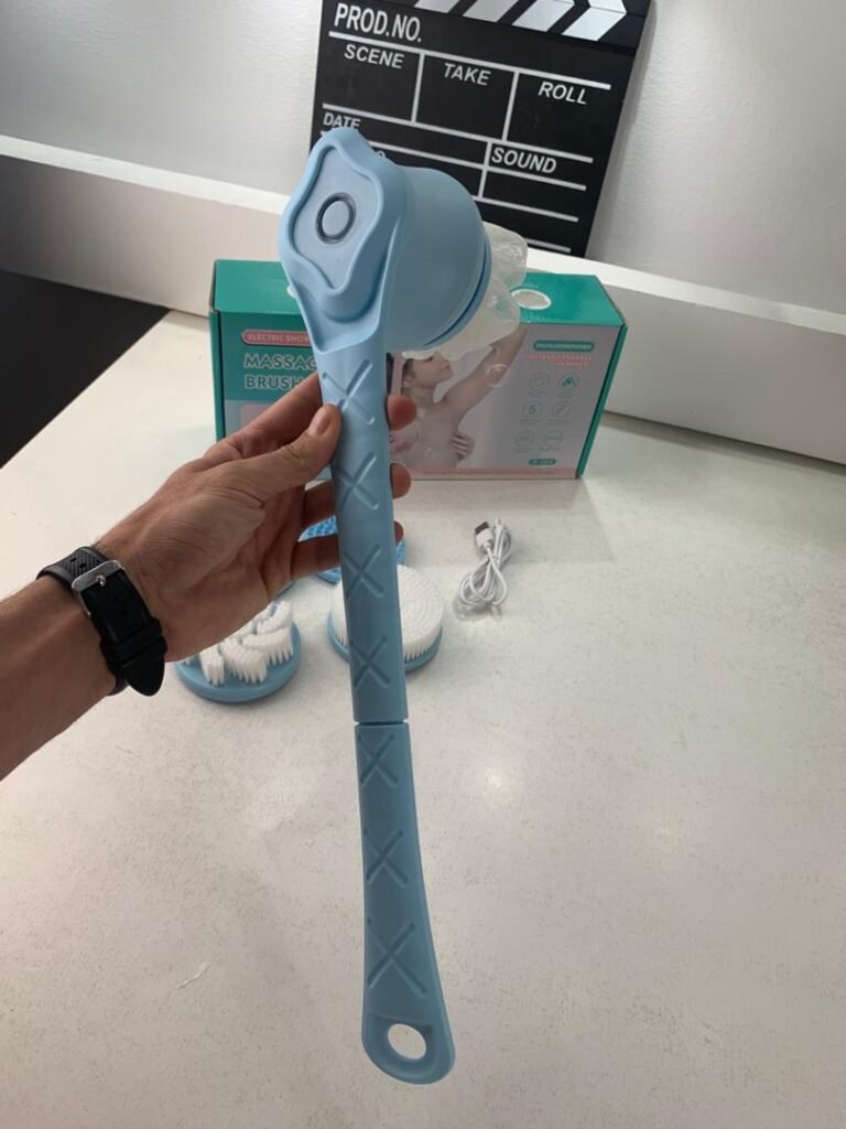 Brosse nettoyante électrique rotative pour bain