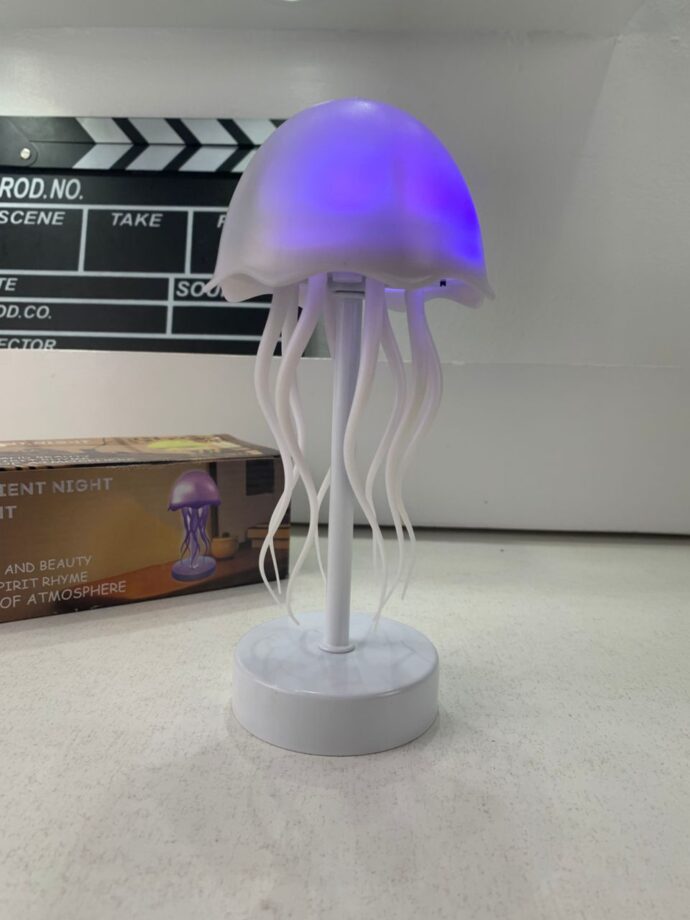 ⁦Veilleuse Lampes Méduse – ambiance marine⁩ - الصورة ⁦8⁩