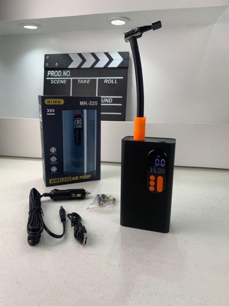 Compresseur d’air portable 12V Rechargeable avec Lampe LED