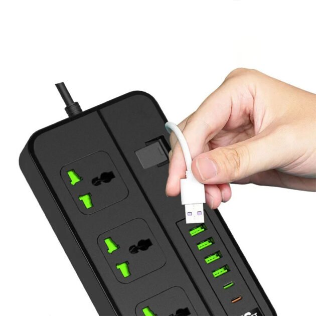 Multiprise universelle moderne et sécurisée 4 Ports USB 2 Type-C 4000W Protection Surcharge