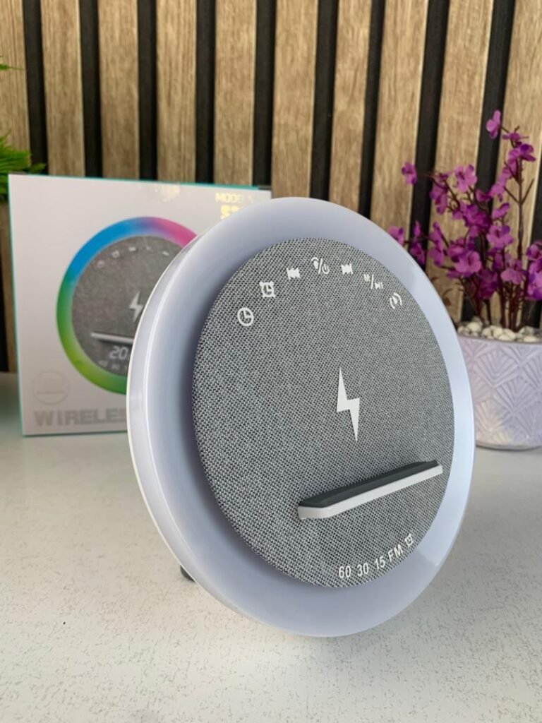 Haut-parleur et Lampe de Chevet avec Lumière RGB et Chargeur Induction 15W