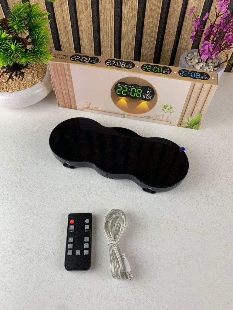 Horloge Murale Numérique à LED YX-2808 avec Télécommande – Élégance, Clarté et Technologie