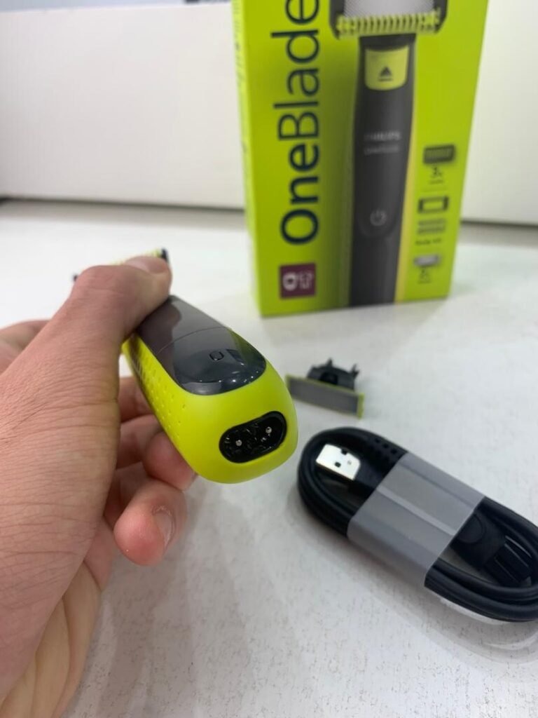 Philips OneBlade QP2824/10  Original – L’outil tout-en-un pour le style masculin