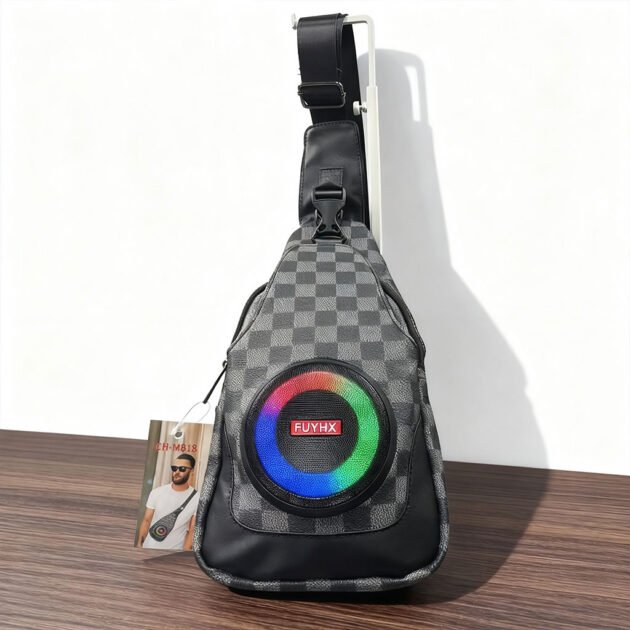 Sac à Bandoulière avec Haut-Parleur Bluetooth RGB – Son Puissant & Style Urbain CH-M818