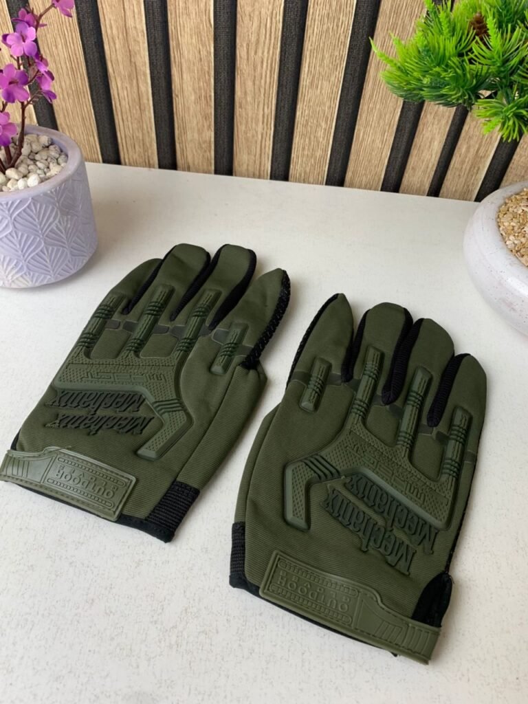 Pack Casque Moto avec Gants – Protection Totale et Confort Ultime