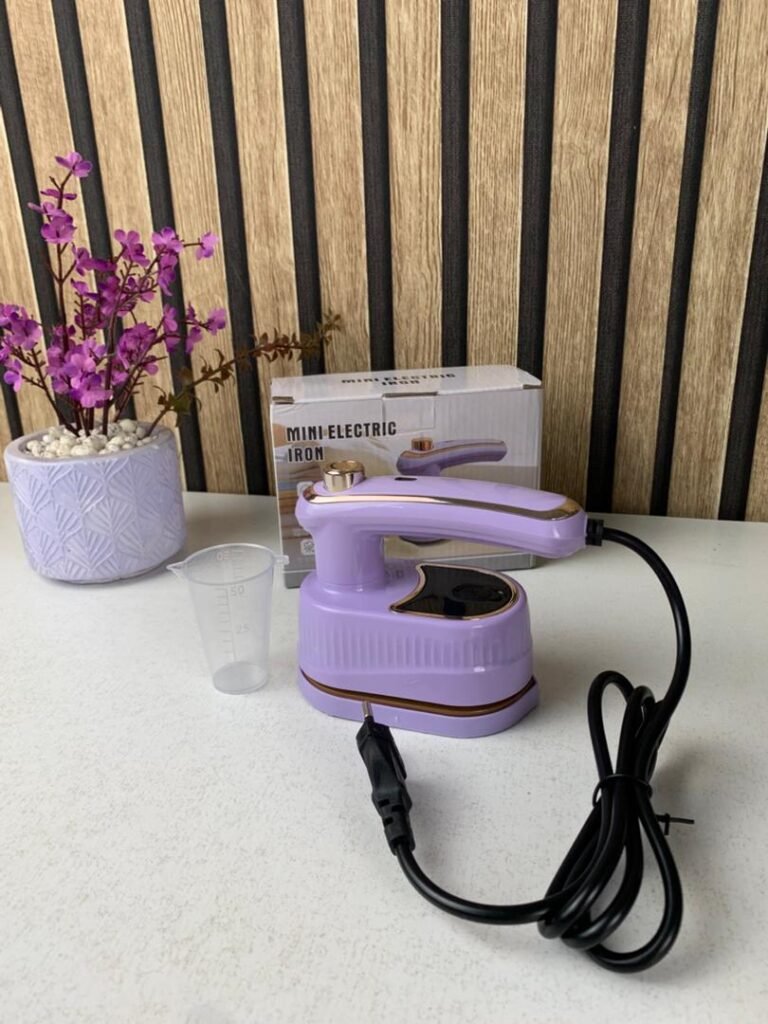 Mini fer à vapeur portable pour vêtements – L’élégance repassée partout, à tout moment