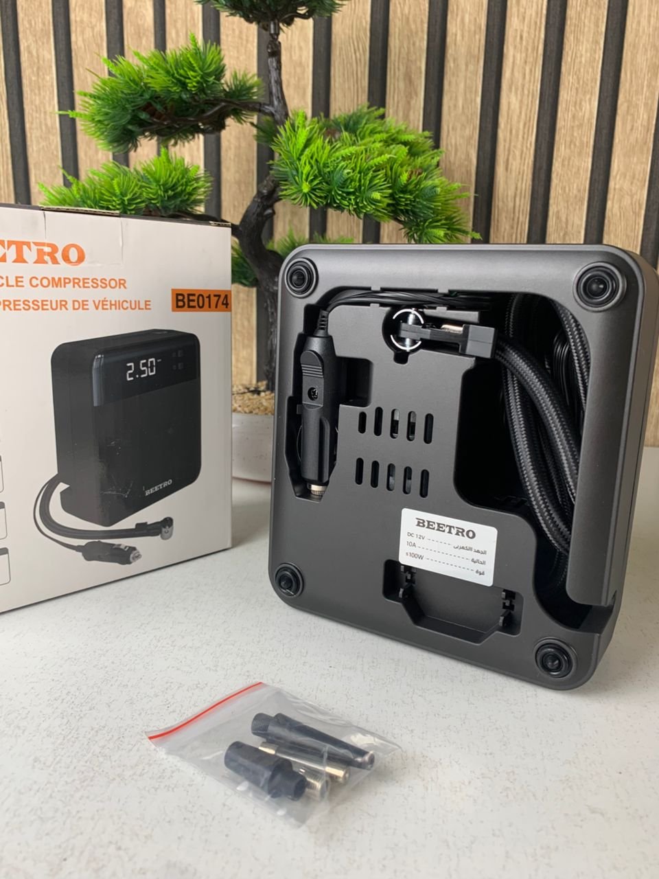 Compresseur de Voiture BE0174 100W avec Écran LCD – Gonflage Intelligent & Sécurité Maximale - الصورة 6