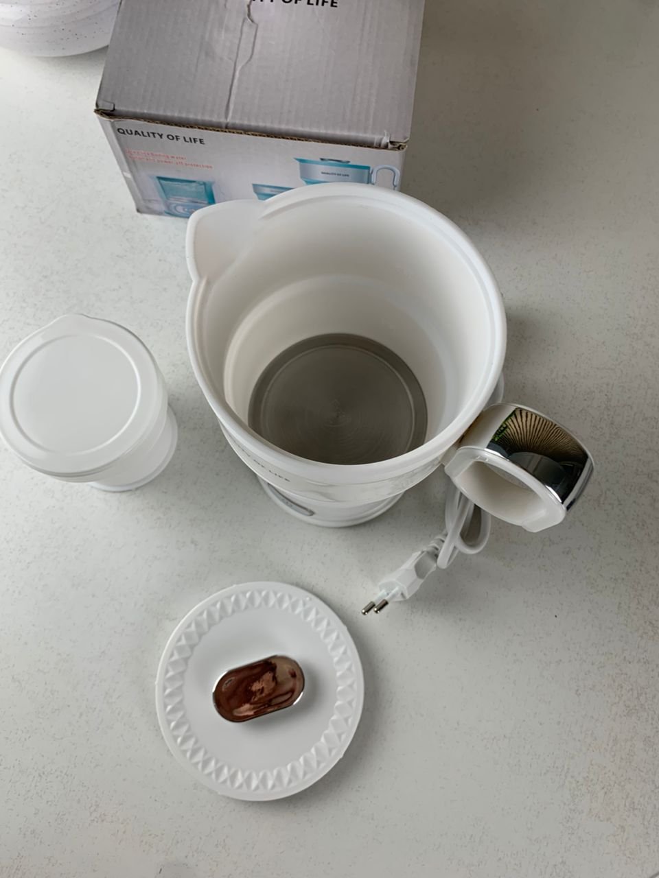 Fontaine à eau cascade LED USB V1 – Élégance Apaisante & Énergie Positive - الصورة 6