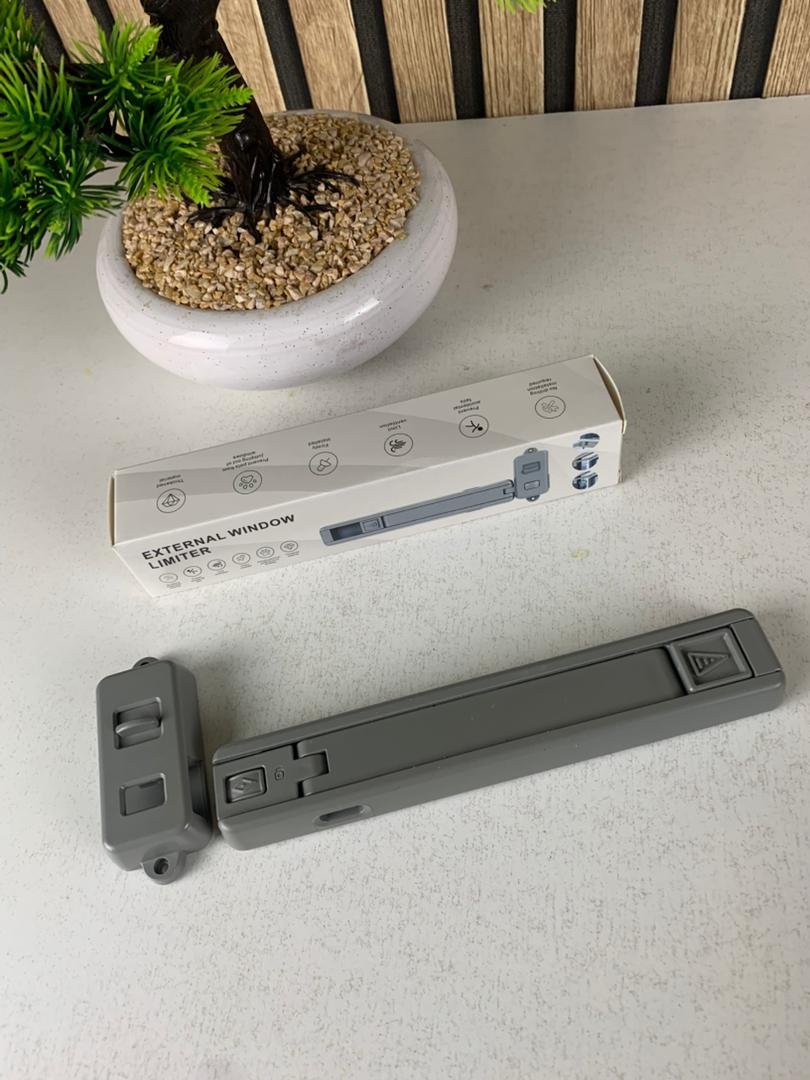 Stop Fenêtres et Verrou de Sécurité pour Enfants – Protection Intelligente Sans Perçage - الصورة 8