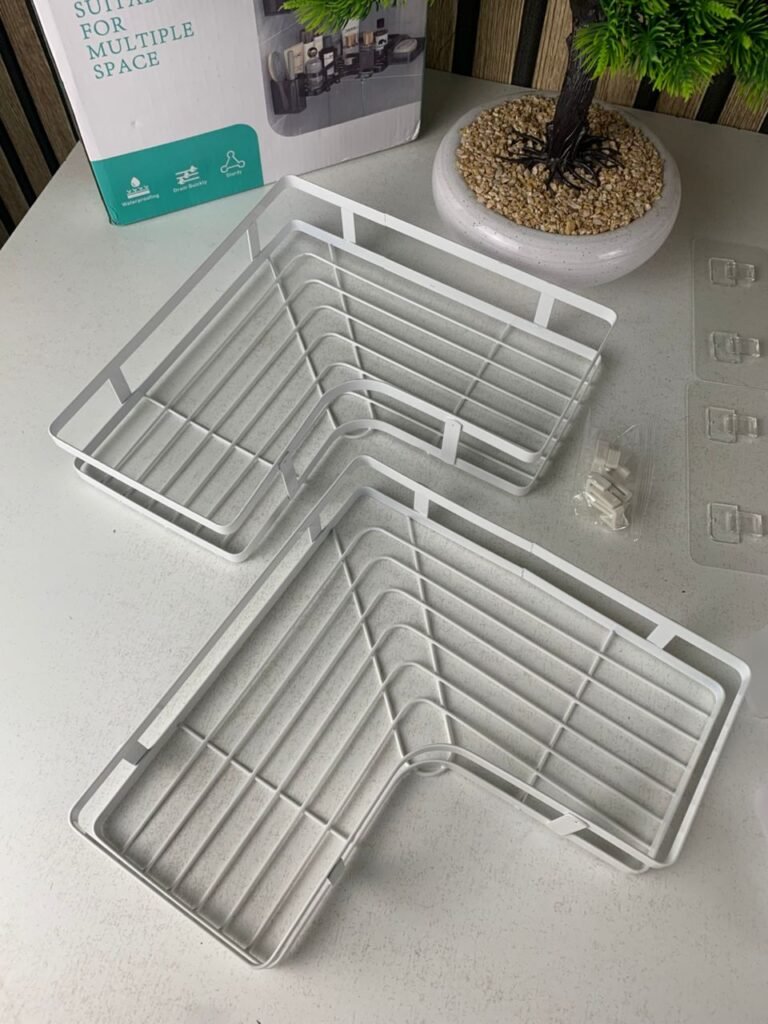 Étagère de rangement pour salle de bain 4pcs en acier inoxydable Organisation intelligente – pratique et élégante pour votre salle de bain