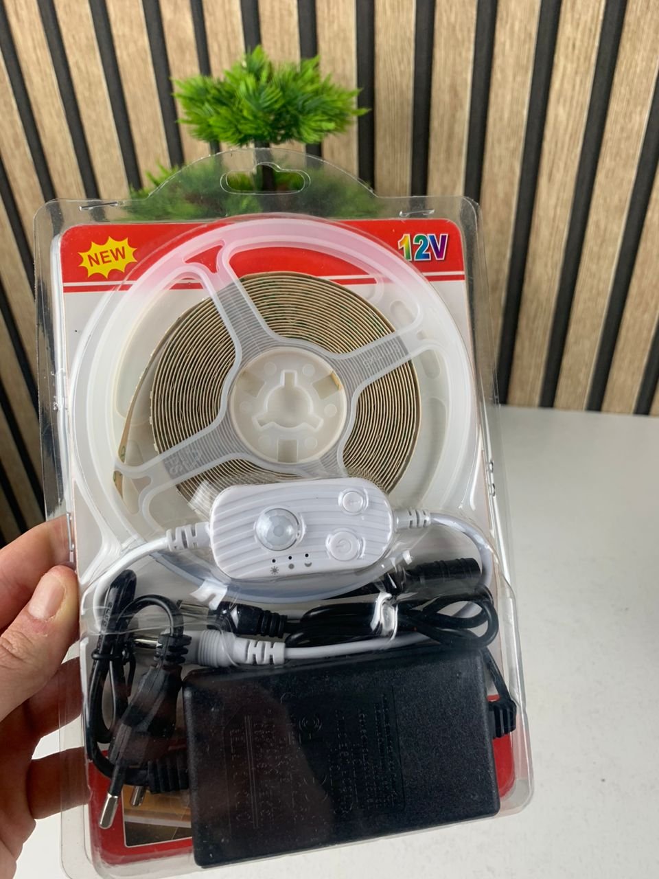 Bande LED à Détecteur de Mouvement 4000K – Éclairage Automatique Puissant & Flexible - الصورة 8