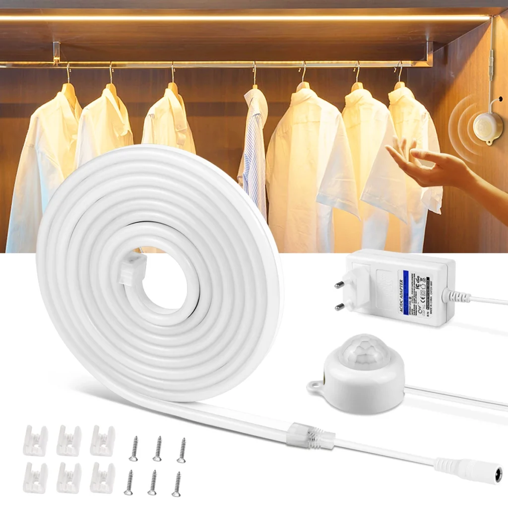 Bande LED à Détecteur de Mouvement 3000K avec Contrôle App – Éclairage Automatique Chaud & Intelligent