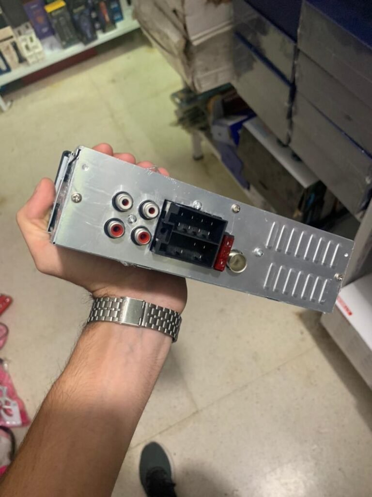 Poste Radio Bluetooth Multimédia – Mémoire Énergie & Conduite Connectée