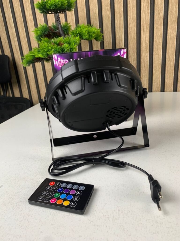 Projecteur Stroboscope LED RGB 36 LED – Effets Lumineux Scéniques Professionnels