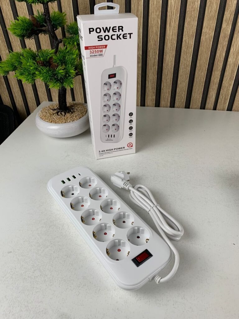 Rallonge Multiprise 10 Prises & 4 Ports USB 3250W – Puissance et organisation sans compromis