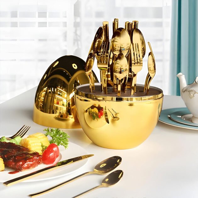 Série Ensemble de Couverts Créatifs en Forme d’Œuf Dorée (24 pcs) – L’élégance dorée pour une table d’exception
