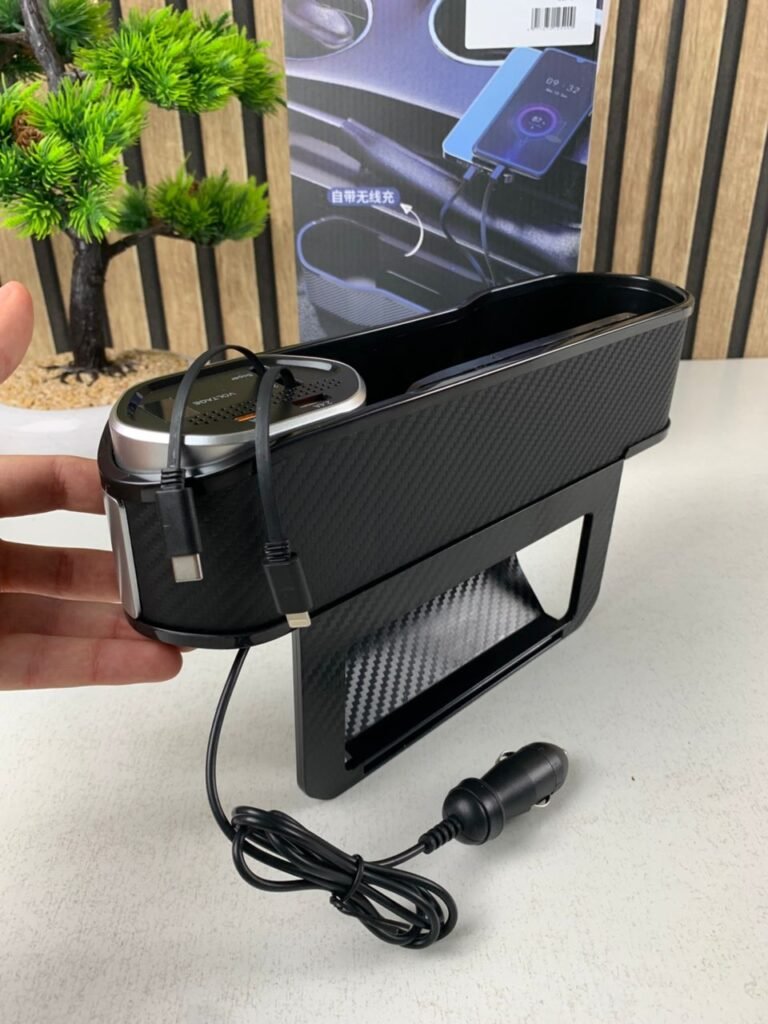 Organisateur d’Espace Voiture 5-en-1 avec Chargeur Sans Fil & Câbles Rapides – Rangement Intelligent & Recharge Instantanée
