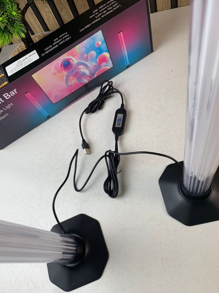 Lampes d’Ambiance LED RGB Smart 360° (2Pcs) – Immersion Lumineuse Totale & Effets Dynamiques