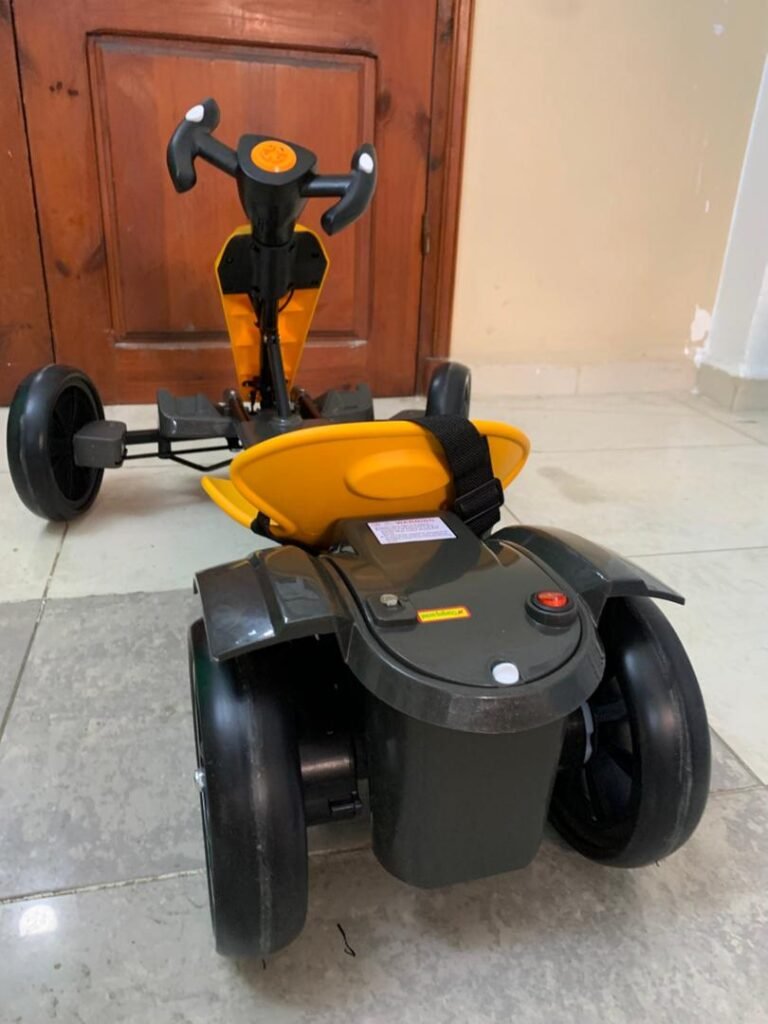 Voiture Kart électrique 12V pliable pour enfants (3–8 ans) avec LED, siège réglable et commandes au volant