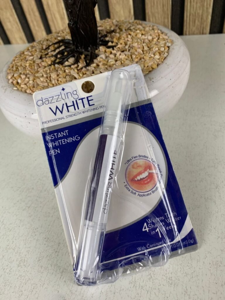 Stylo blanchiment dentaire à gel avec embout brosse précis et poils souples